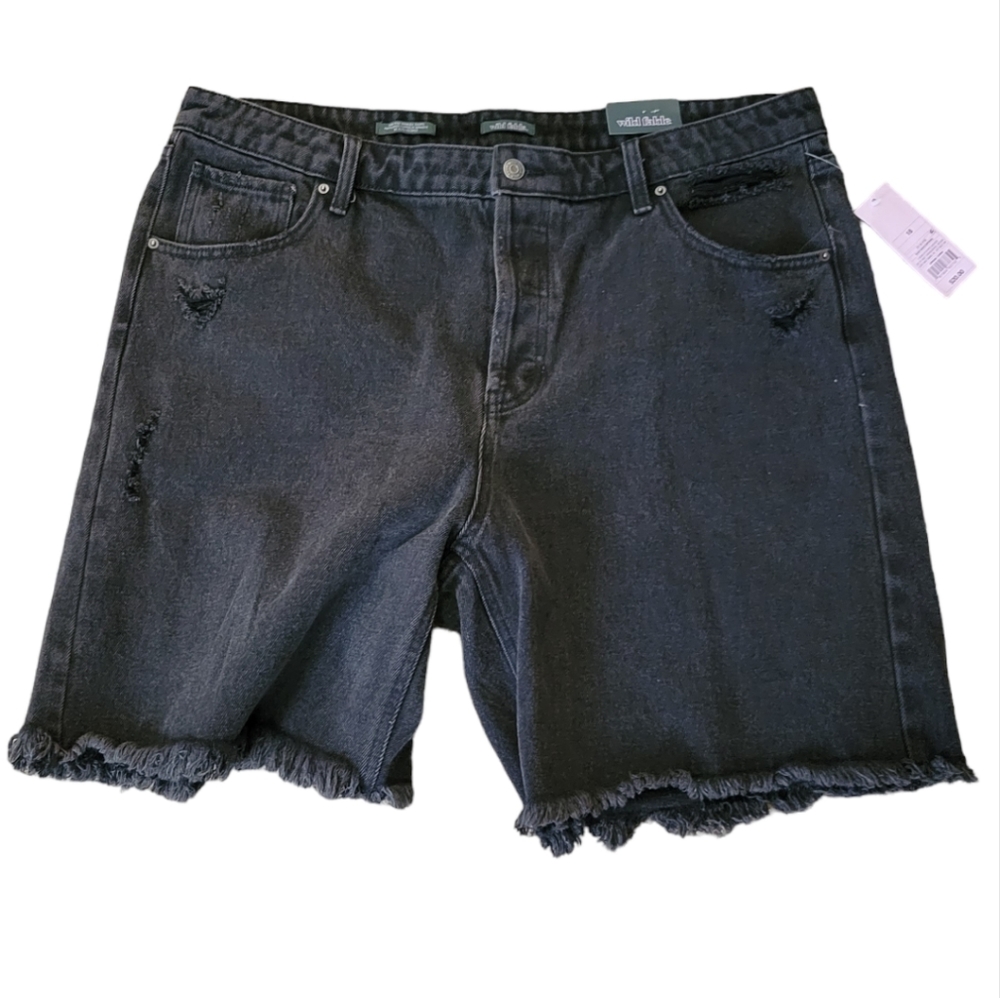Wild Fable High Rise Bermuda Shorts NWT